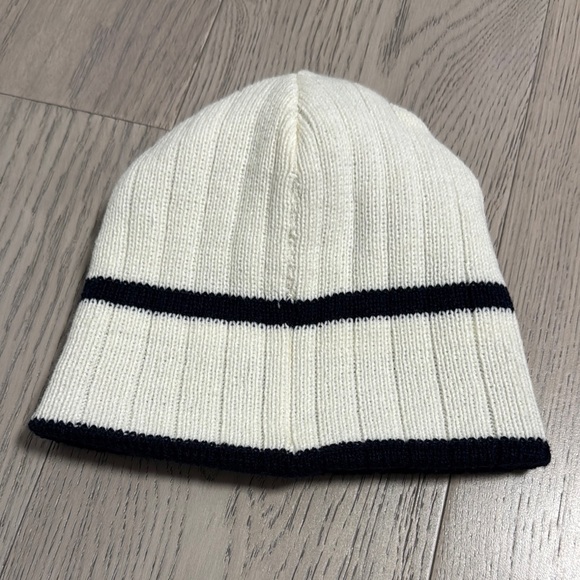 Mercedes Benz Beanie - Picture 4 of 4